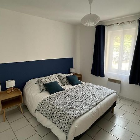 Bel Appartement 2 Chambres Au Coeur Du Village Eyragues Eksteriør bilde