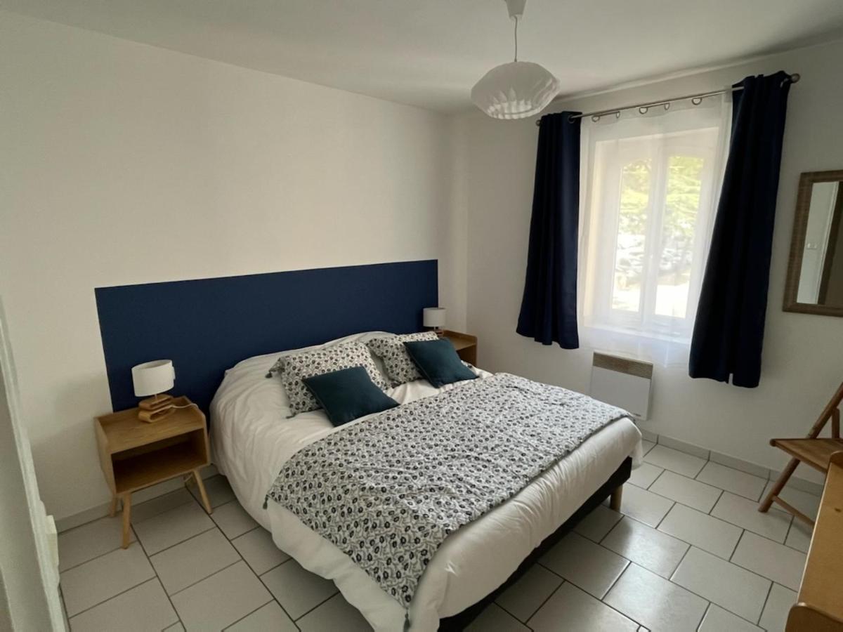 Bel Appartement 2 Chambres Au Coeur Du Village Eyragues Eksteriør bilde